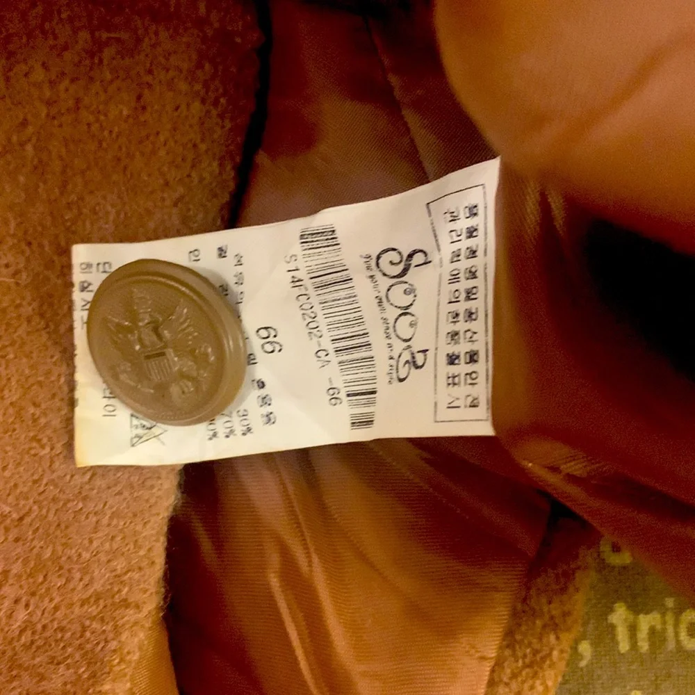 Artisanal designer poncho pure Wool jacket bought from boutique in New York. - Picture 5 of 5